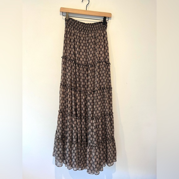 MISA Ananda tiered ruffle maxi skirt smocked elastic waist metallic print small - Picture 5 of 12